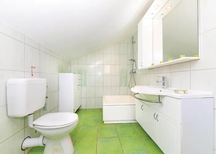 Two-bedroom In شقة *